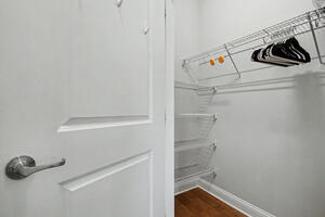 Closet 1