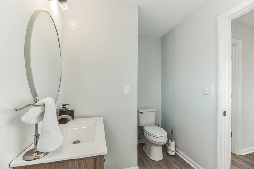  Beautiful Furnished Home In Charleston