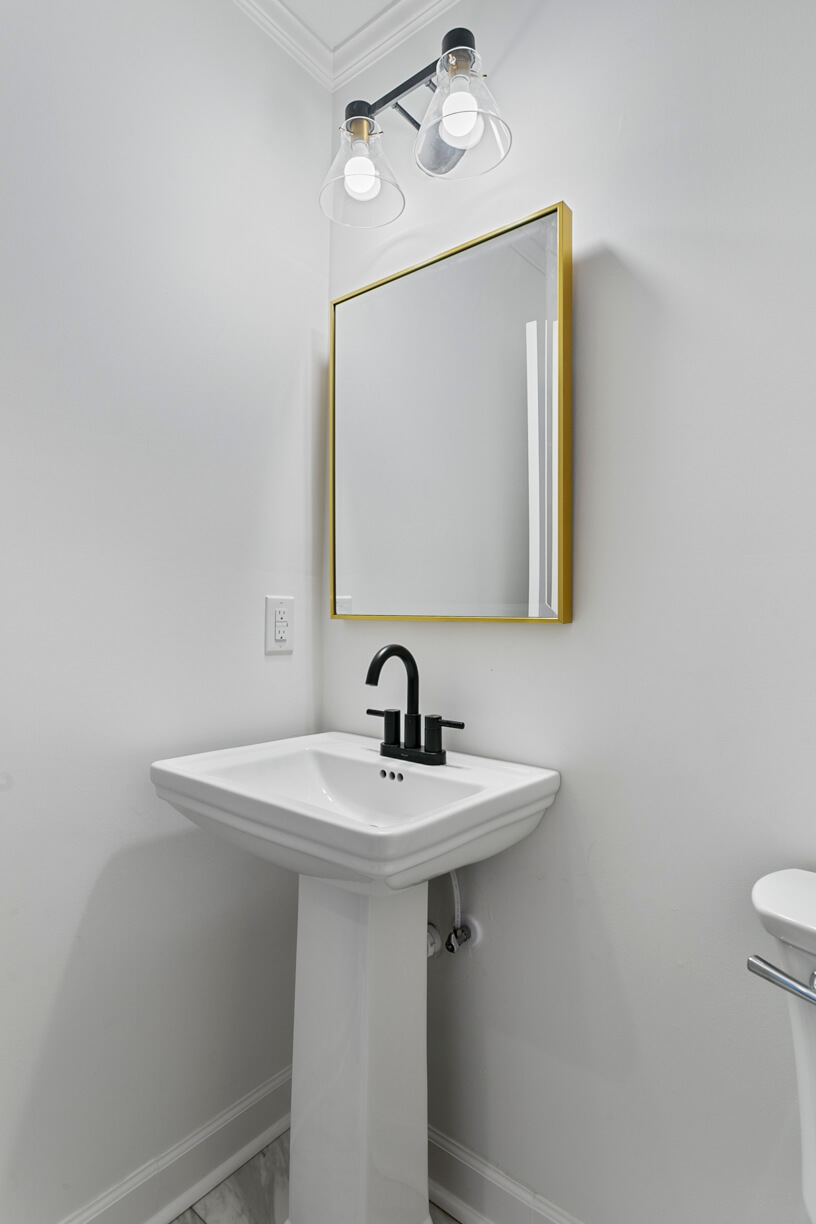 Newly Renovated in Great Neighborhood