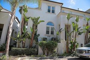 Turnkey Lux 2BR Mediterranean Townhome