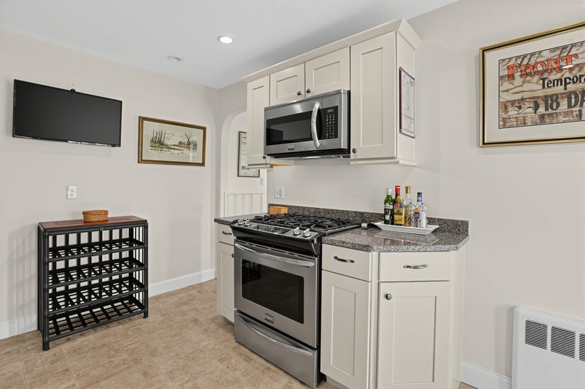 Marblehead Furnished House with Office