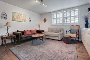 3Bed 2Bath on St Charles-Garden District