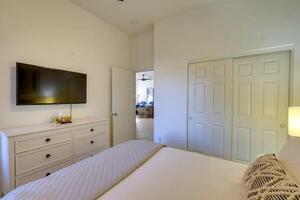 Guest Rm #3 - Queen Bed