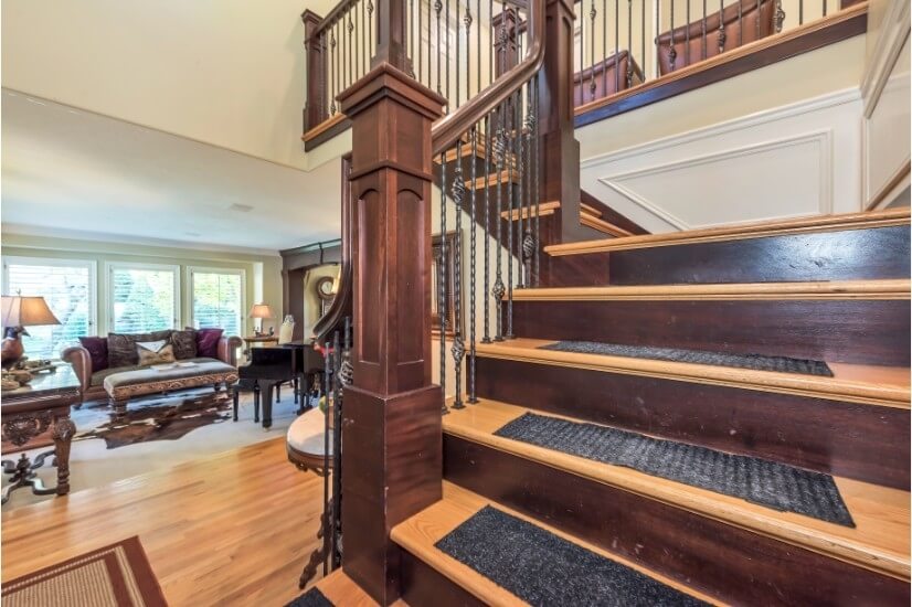 Hand carved stair railings to 3rd floor rooms/office