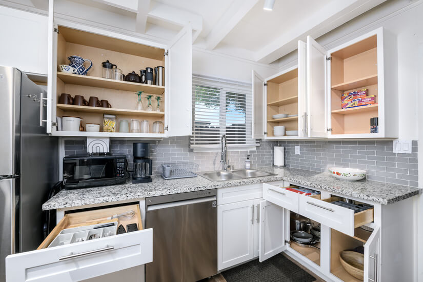 Heart of Winters  Fully Furnished 2BR