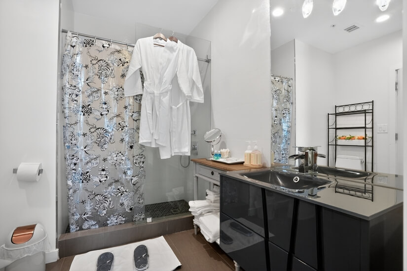 LOVELY 4 BED 3 FULL BATH IN SANTANA ROW