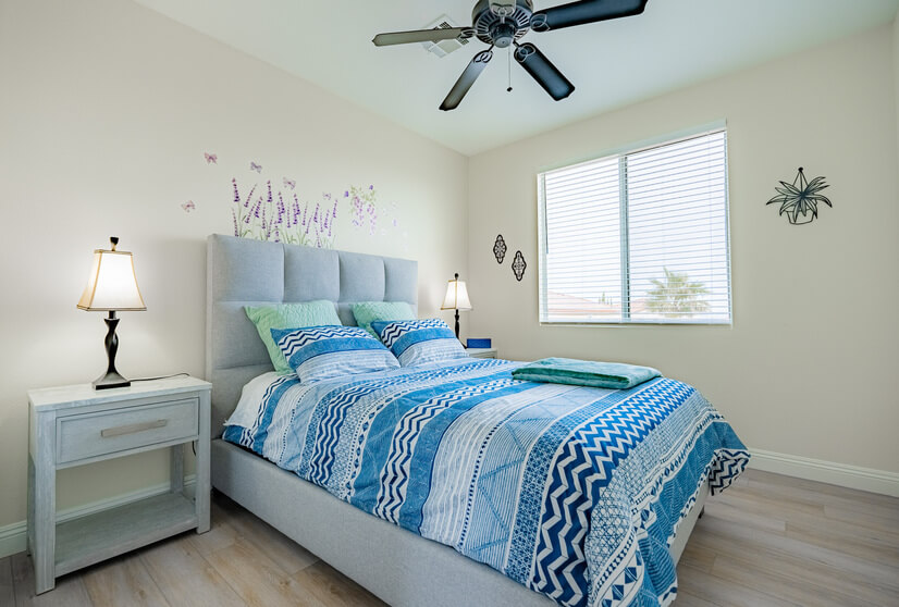 3rd Bedroom w/ Queen Bed