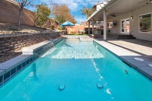 Home w/ Heated Pool Hot Tub and Theater