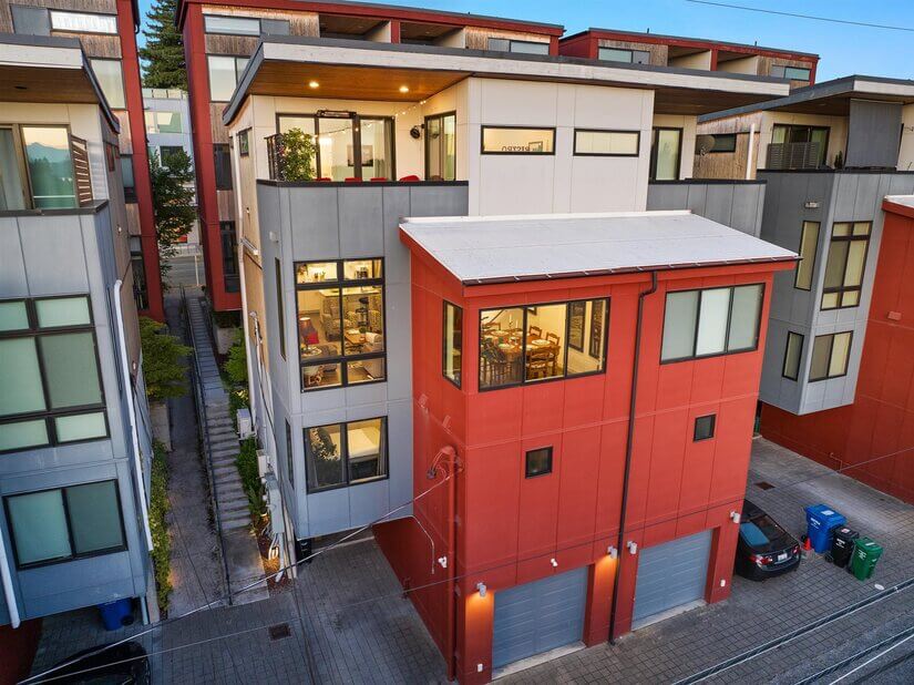 Exterior View - Seattle Furnished Rental