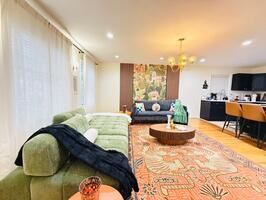 4BR Home w Parking and Yard NYC JSQ PATH