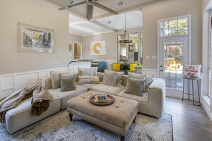 Living Area 2 View 2