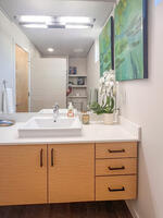 Stylish and Sunny West Seattle Townhome 