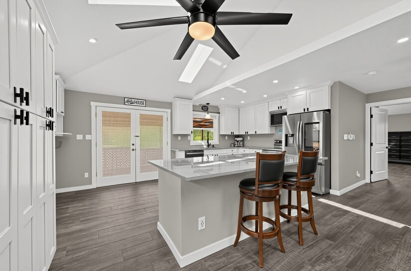Furnished Home rental near Lake 
