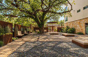 Common area 2401 E 6th #5072 Austin Tx 78702