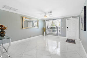 Spacious Lake Worth Beach Home 