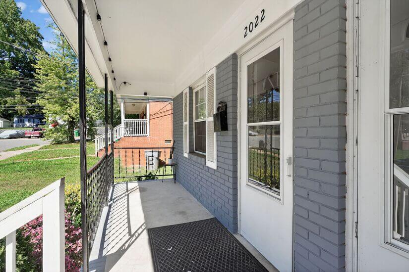 Urban Oasis 6 Min from Uptown Charlotte