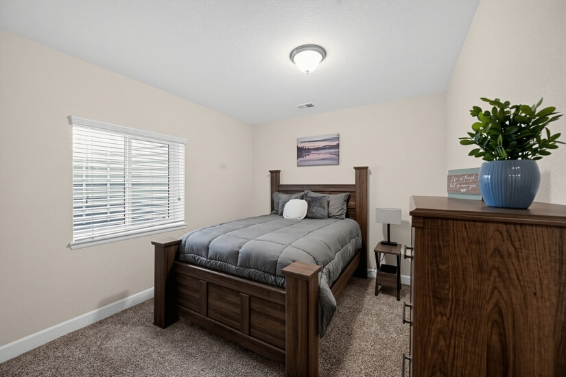 5th Bedroom Queen bed - basement
