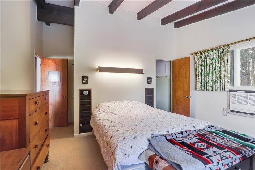 Furnished Remote Work Dream near Albany 