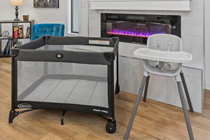 Baby amenities include pack n play.