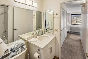 Ala Moana HighFloor  w Ocean City Views