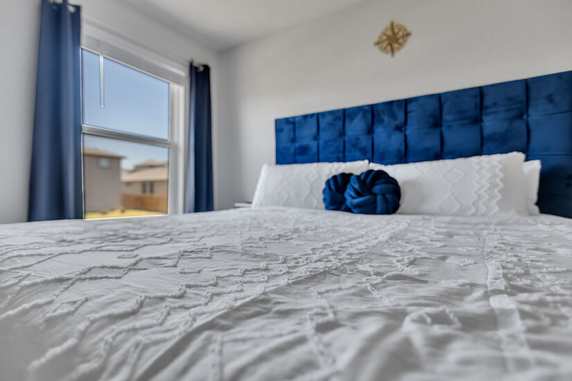 Pet Family Friendly Large Modern 5 Bed