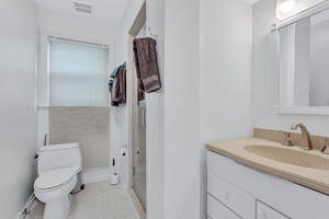 Furnished 4 Bedroom Single Family House 