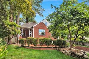 Furnished 4 Bedroom Single Family House 