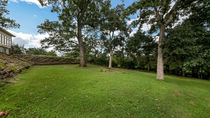 Luxury 4BR Home Near Downtown Nashville