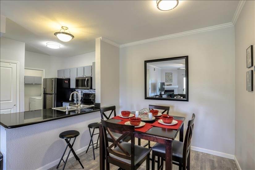 Open Floor Plan is Perfect for Entertaining!