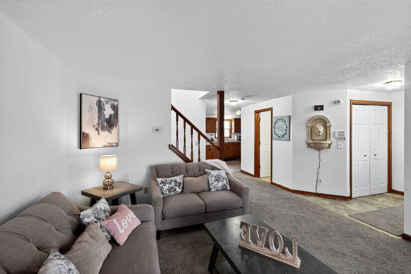 Three Bedroom Furnished in Buffalo