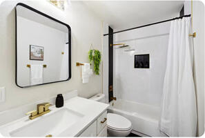 Elegant 4Bedroom Retreat in North Dallas