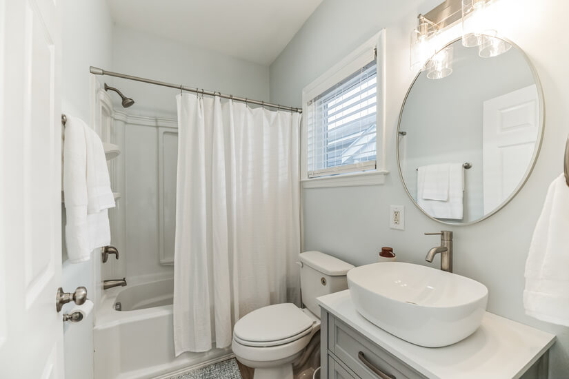  Beautiful Furnished Home In Charleston