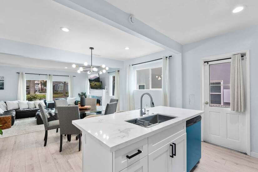 Vanellie home- Modern 3bed Arcadia 