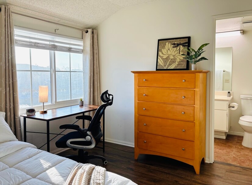 Furnished Townhome in Commerce CA