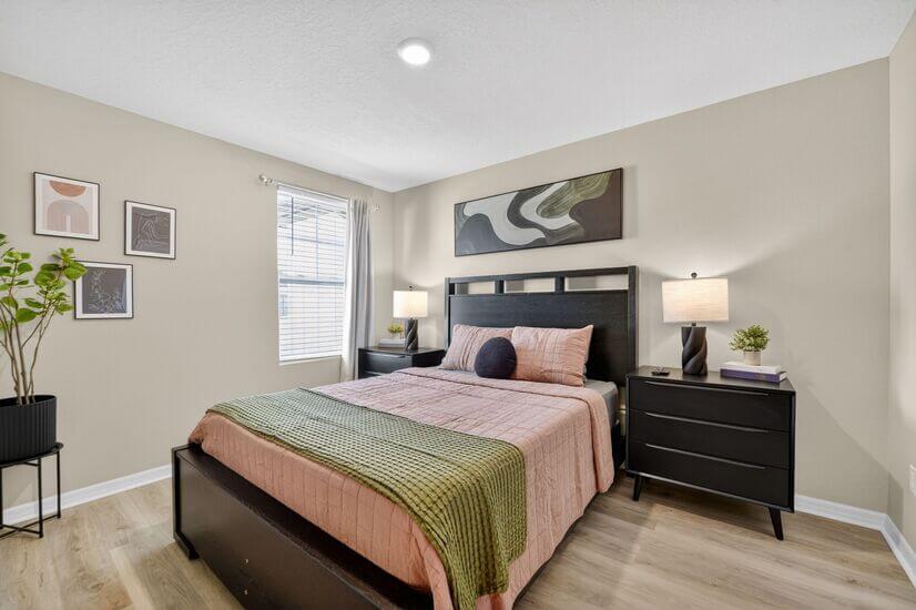 AMAZING 4BD 3 and Half Bath Townhouse