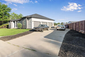 Premium 4BR Furnish Corporate Home  