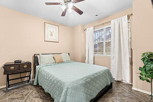 Secondary bedroom