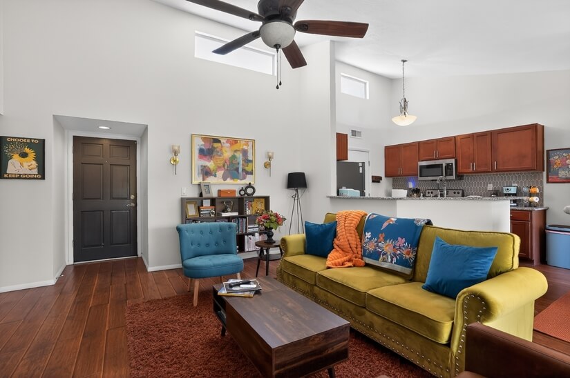 Furnished 2 bedroom
