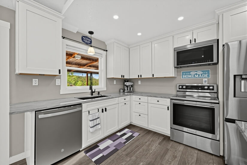 Furnished Home rental near Lake 
