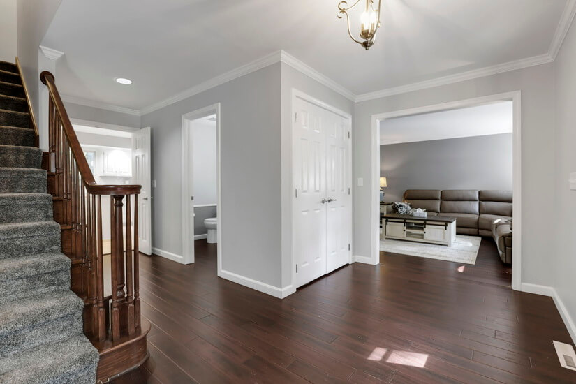 Fully Furnished home rental Zainesville