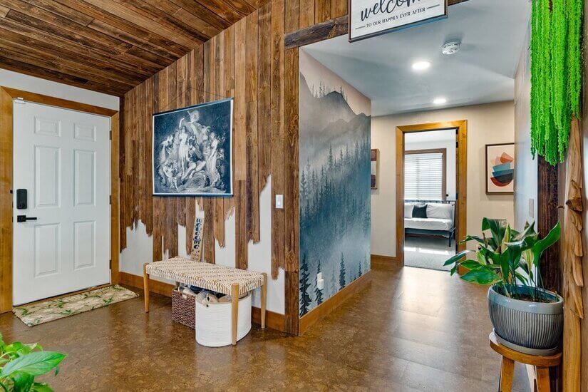 foyer/hallway
