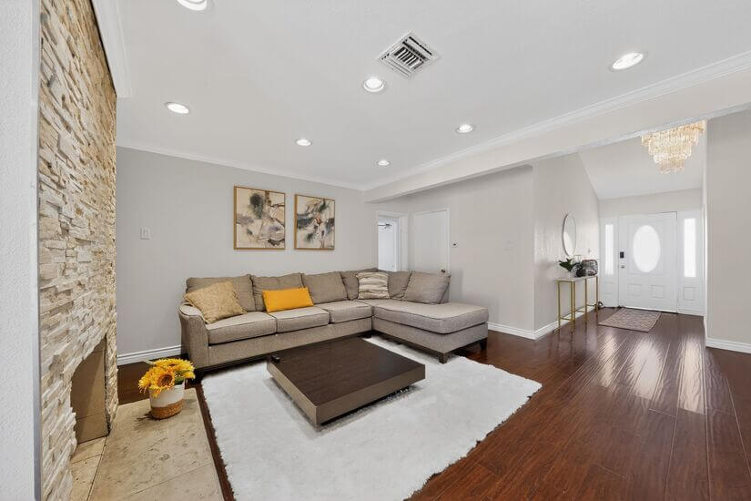 Furnished 4 BR with Pool West Covina