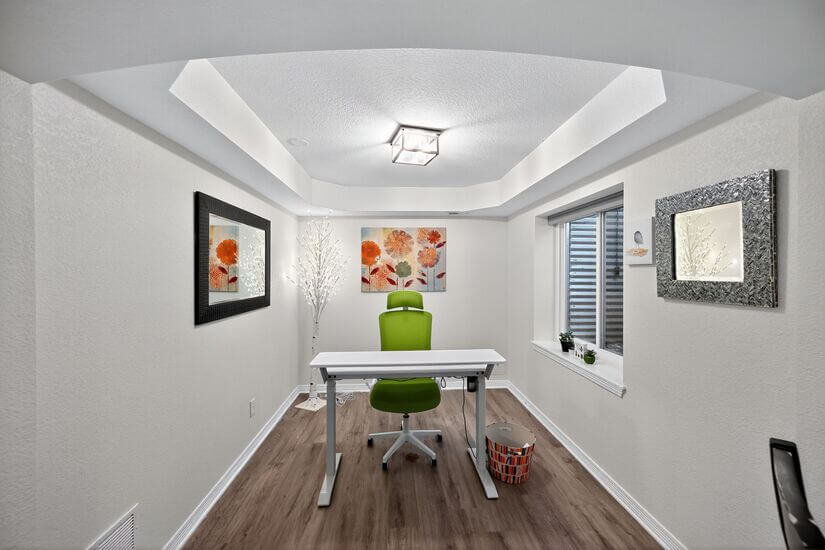 Furnished 1 bd Spacious apartment