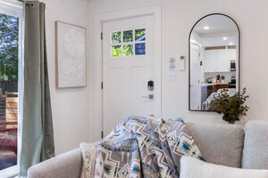 Turnkey 2BR Furnished Home Near UW