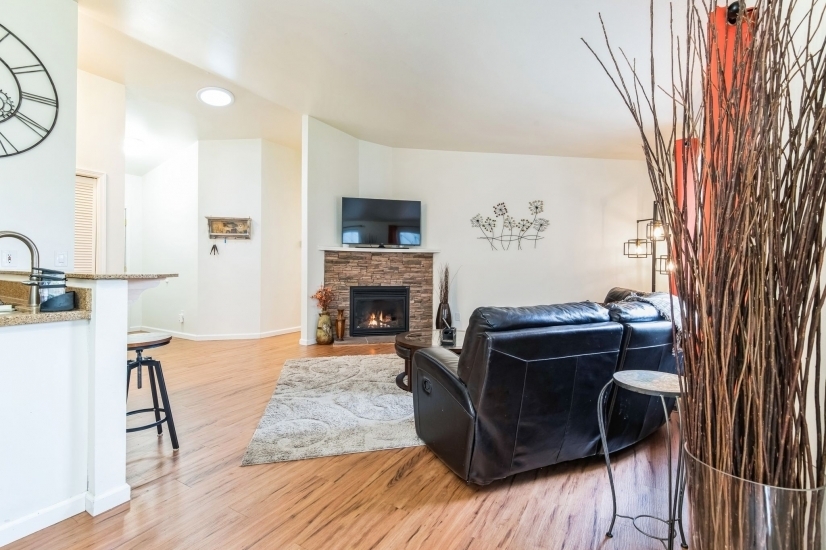 Marysville Furnished 3 Bedroom Duplex