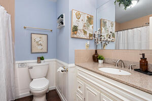 2nd bathroom on the ground floor