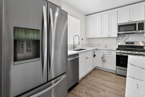 Gates Funished home in LA