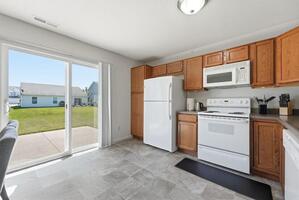 Fully Furnished Kitchen 2