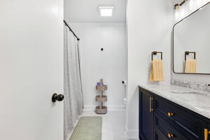Cozy West End Condo