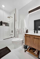 Boutique 3 Bed 2 Bath